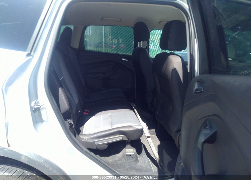 2015 FORD ESCAPE SE VIN: 1FMCU9G90FUB74996