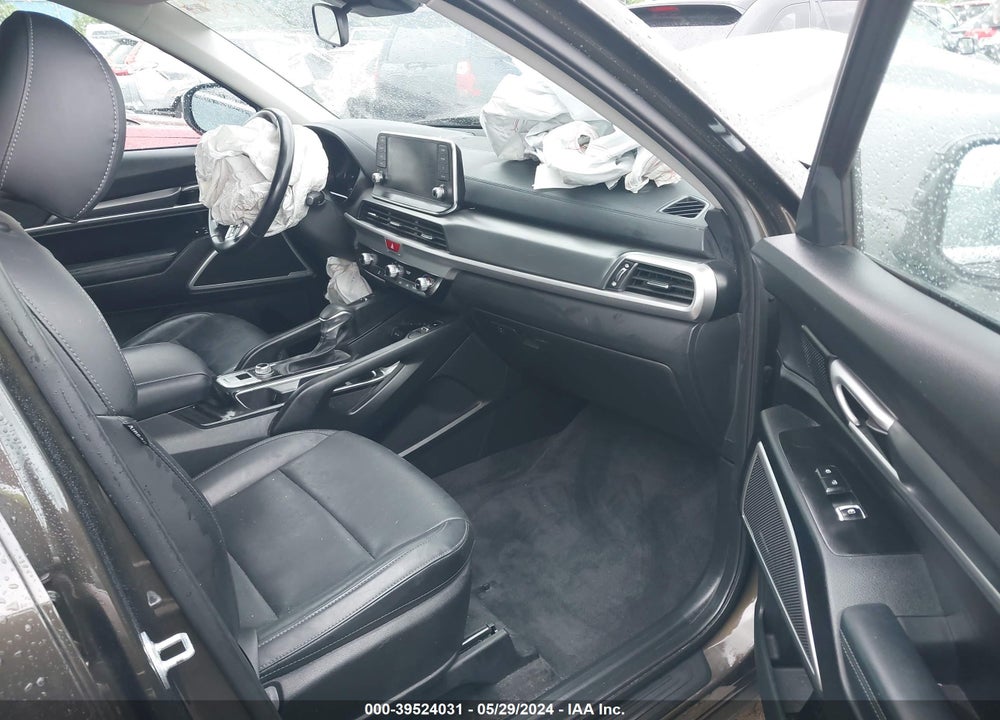 2021 KIA TELLURIDE VIN: 5XYP6DHC2MG105397