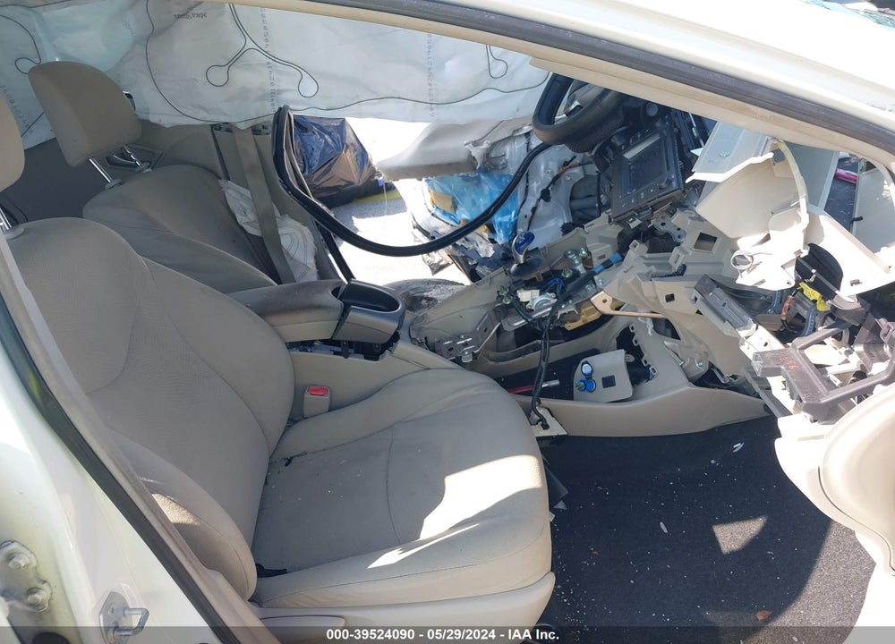 2015 TOYOTA PRIUS VIN: JTDKN3DU2F0399785
