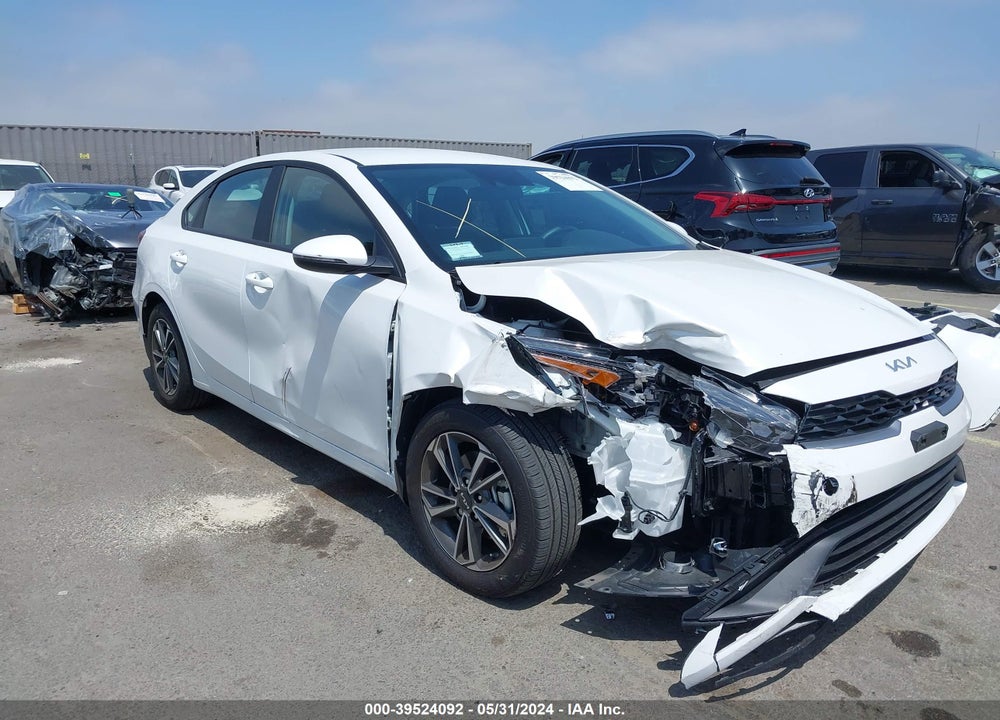 2023 KIA FORTE LXS VIN: 3KPF24AD3PE669782