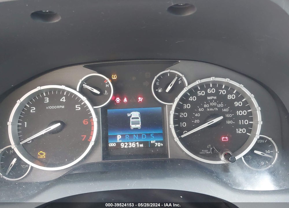 2016 TOYOTA TUNDRA SR5 5.7L V8 VIN: 5TFUW5F17GX511994