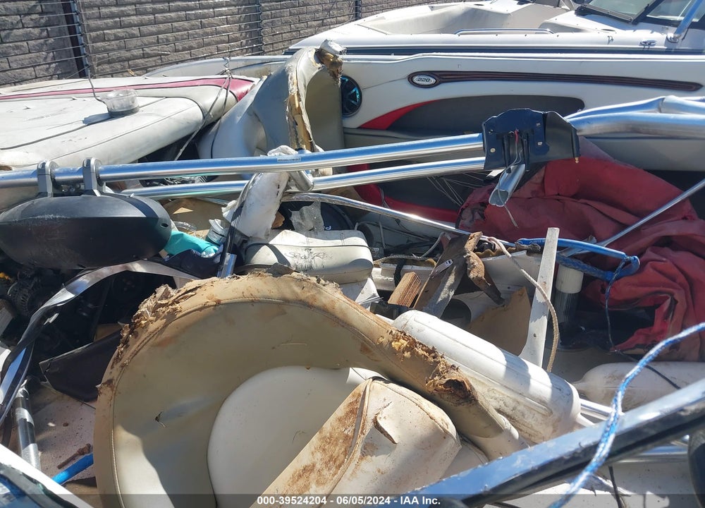 2006 SEA RAY OTHER VIN: SERV2313H506