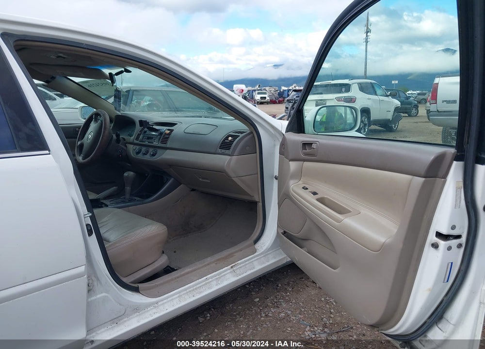 2003 TOYOTA CAMRY LE VIN: 4T1BE32K63U166669