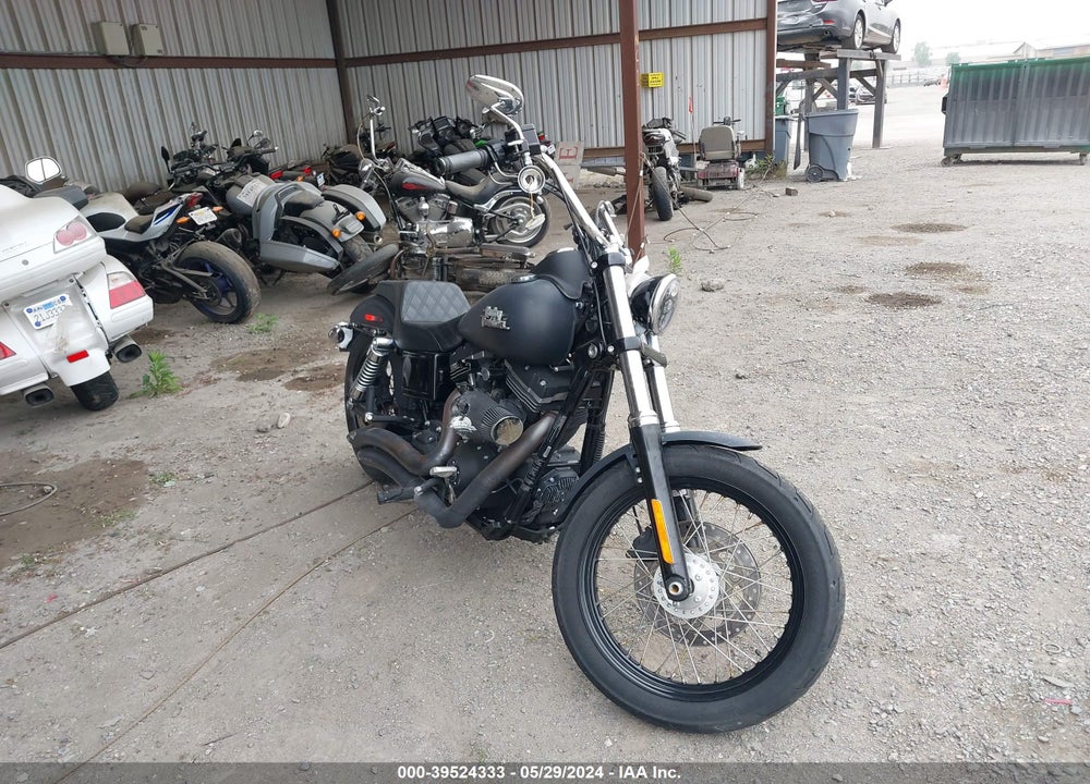 2015 HARLEY-DAVIDSON FXDB DYNA STREET BOB VIN: 1HD1GXM19FC316708