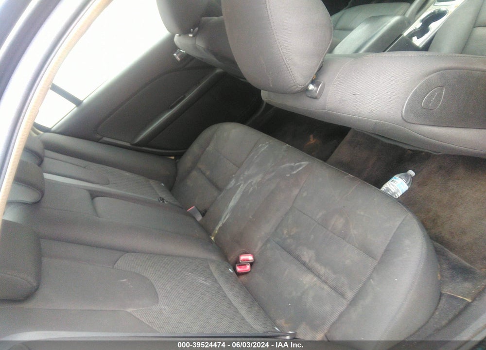 2010 FORD FUSION VIN: 3FAHP0HA1AR340695