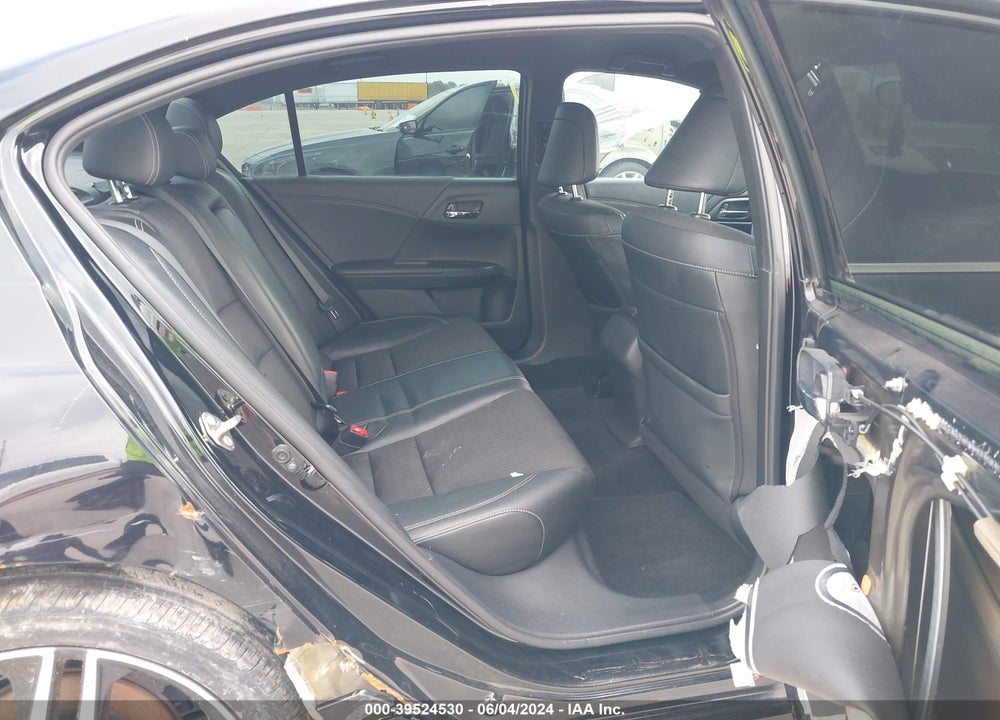 2017 HONDA ACCORD SPORT VIN: 1HGCR2F52HA111996