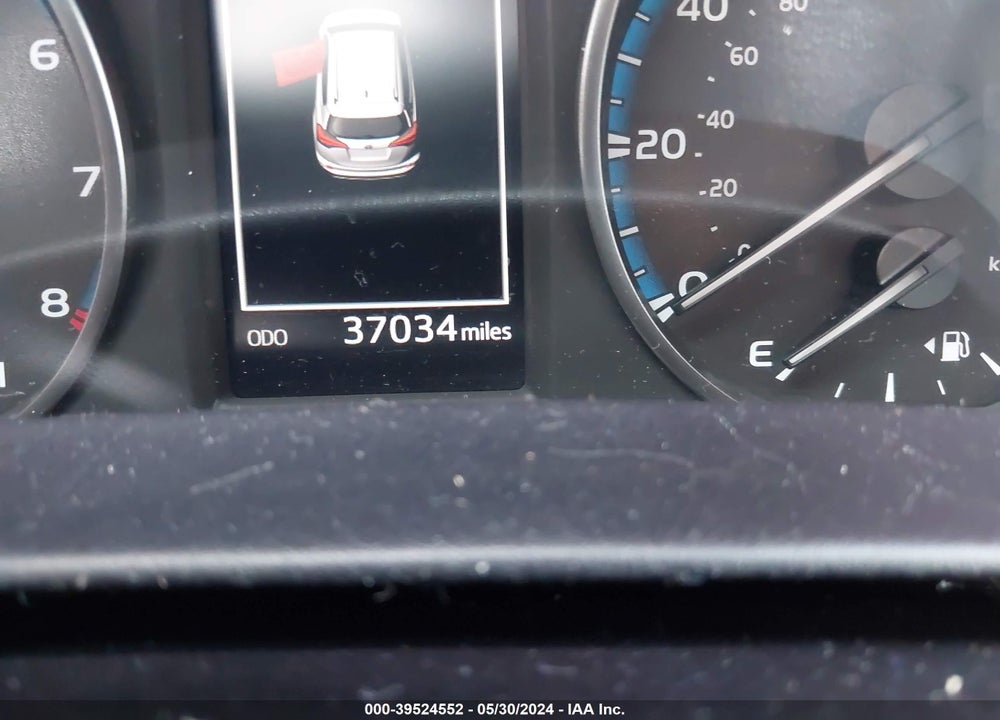 2018 TOYOTA RAV4 XLE VIN: 2T3WFREV0JW448124