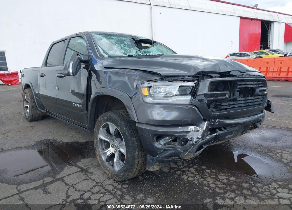 2019 RAM 1500 LAIE  4X4 5'7 BOX VIN: 1C6SRFJT2KN907971