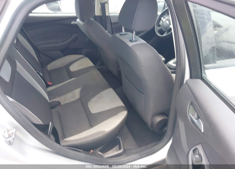 2014 FORD FOCUS SE VIN: 1FADP3F24EL341792