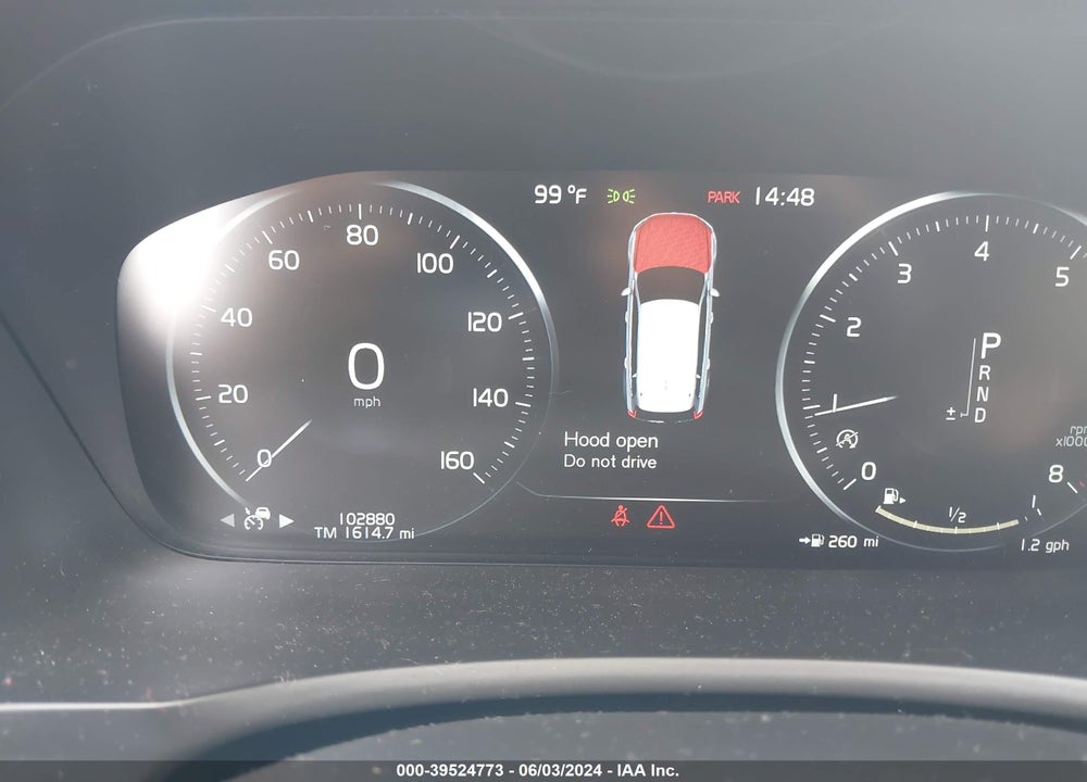 2016 VOLVO XC90 T6 MOMENTUM VIN: YV4A22PK5G1042666