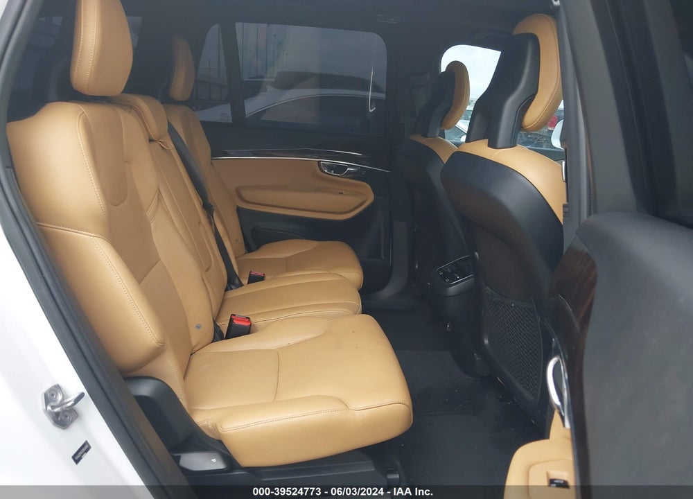 2016 VOLVO XC90 T6 MOMENTUM VIN: YV4A22PK5G1042666