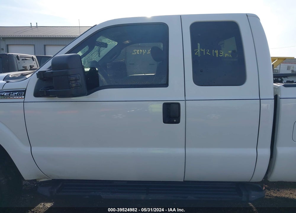2011 FORD F-350 XLT VIN: 1FT7X3B63BEB57458