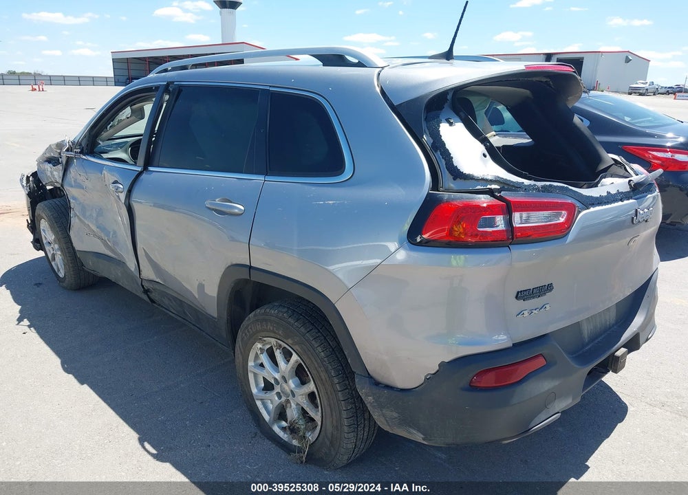2017 JEEP CHEROKEE LATITUDE 4X4 VIN: 1C4PJMCS0HW611171