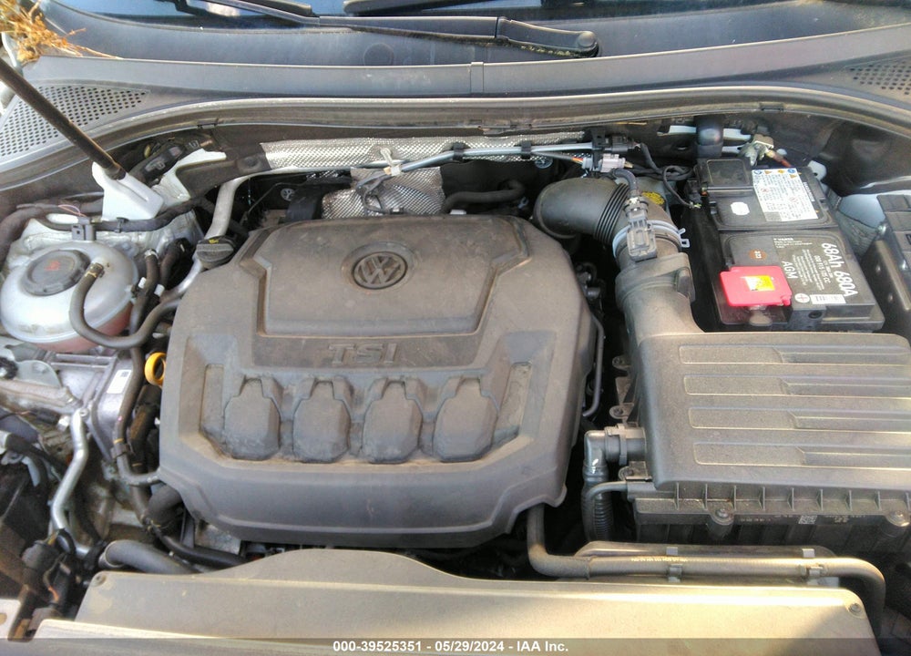 2018 VOLKSWAGEN TIGUAN 2.0T SE/2.0T SEL VIN: 3VV3B7AX5JM012057
