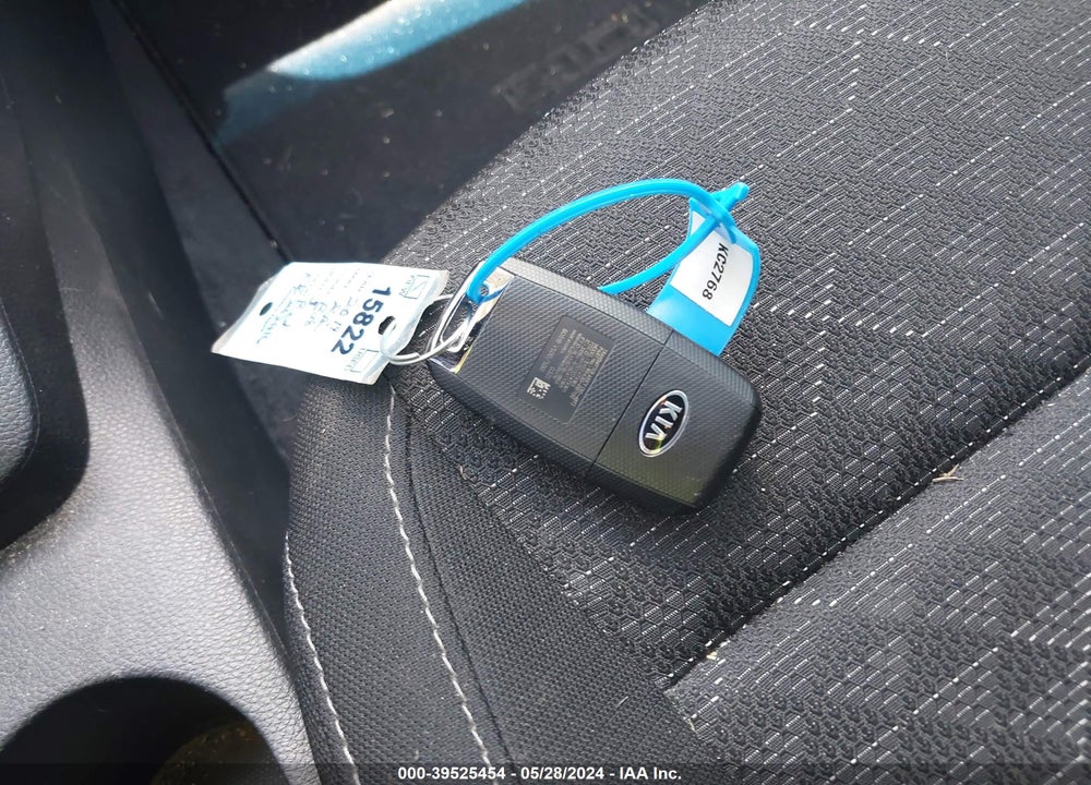 2019 KIA RIO S VIN: 3KPA24AB9KE242916