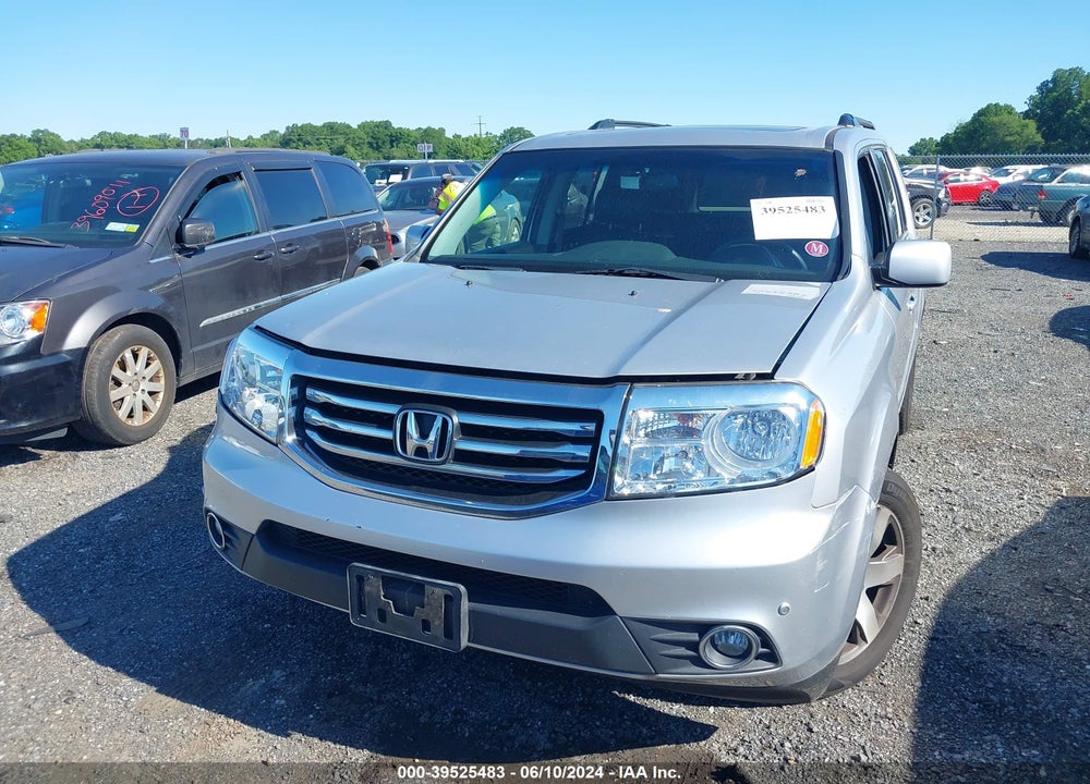 2013 HOND PILOT TOUR VIN: 5KBYF4888DB802307