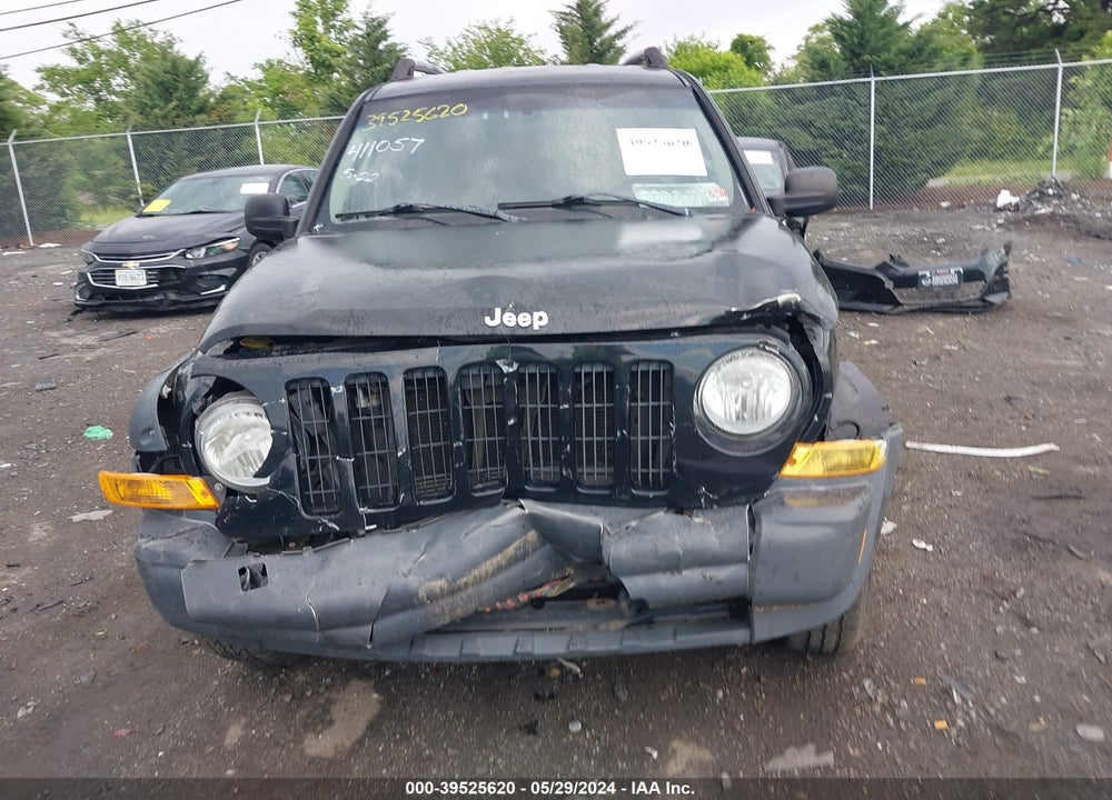 2006 JEEP LIBERTY RENEGADE VIN: 1J4GL38K26W223993