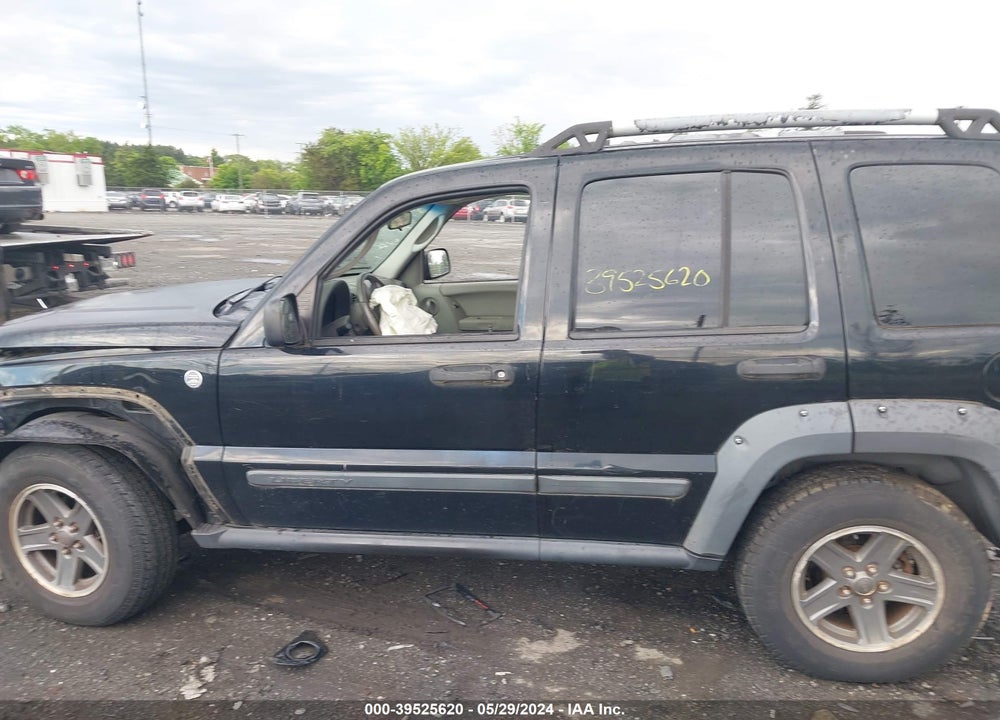 2006 JEEP LIBERTY RENEGADE VIN: 1J4GL38K26W223993