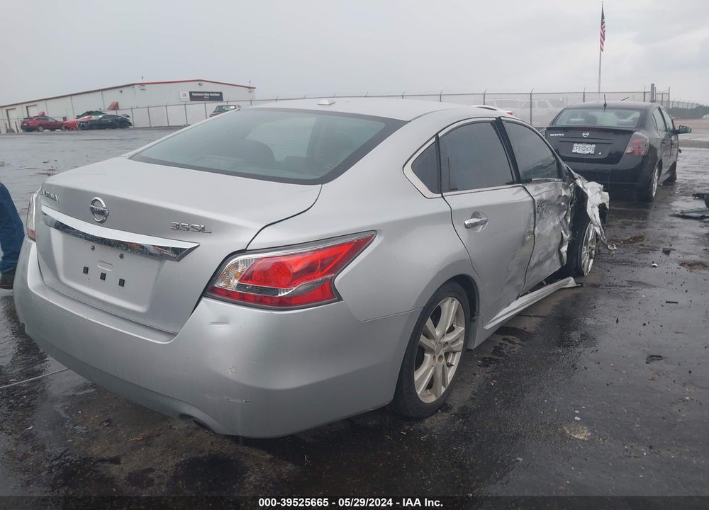 2015 NISSAN ALTIMA 3.5 S/3.5 SL/3.5 SV VIN: 1N4BL3AP9FC568788