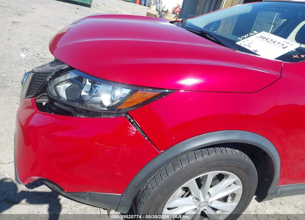 2018 NISSAN ROGUE SPORT S VIN: JN1BJ1CP7JW108279