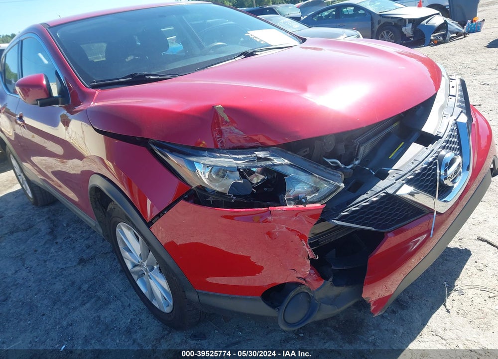 2018 NISSAN ROGUE SPORT S VIN: JN1BJ1CP7JW108279