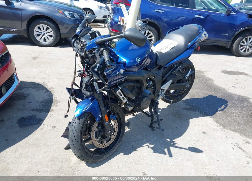 2009 YAMAHA FZ6 SHG VIN: JYARJ13E49A006288