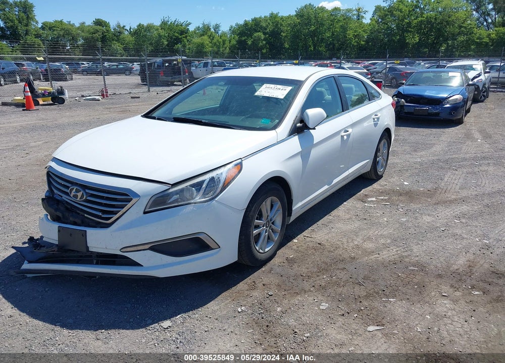 2017 HYUNDAI SONATA VIN: 5NPE24AFXHH572511