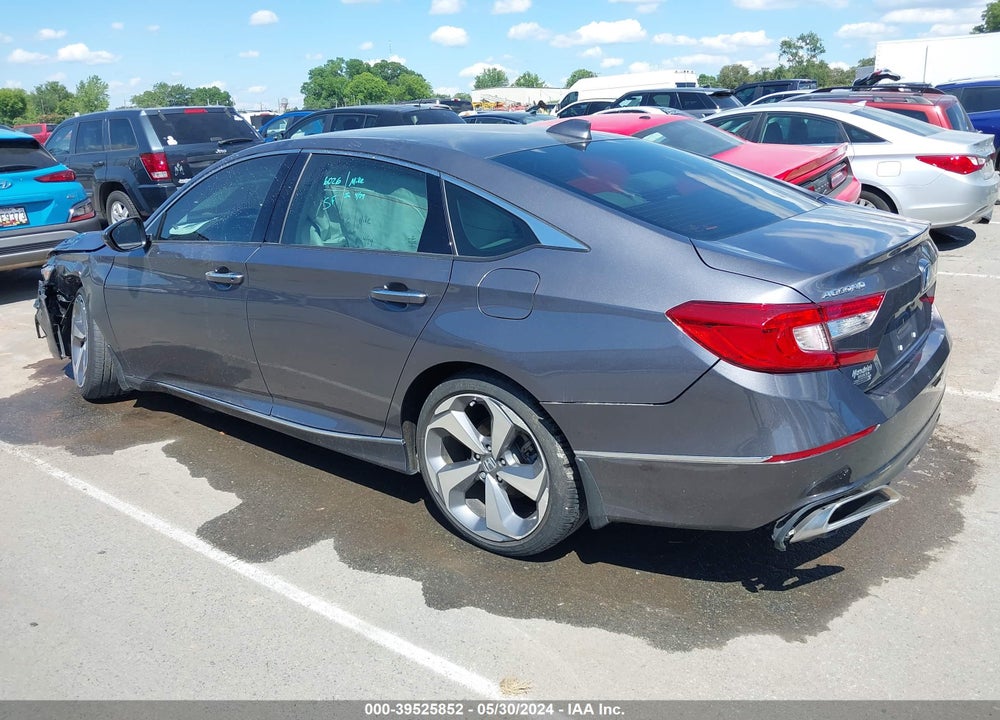 2019 HONDA ACCORD TOURING 2.0T VIN: 1HGCV2F92KA033922
