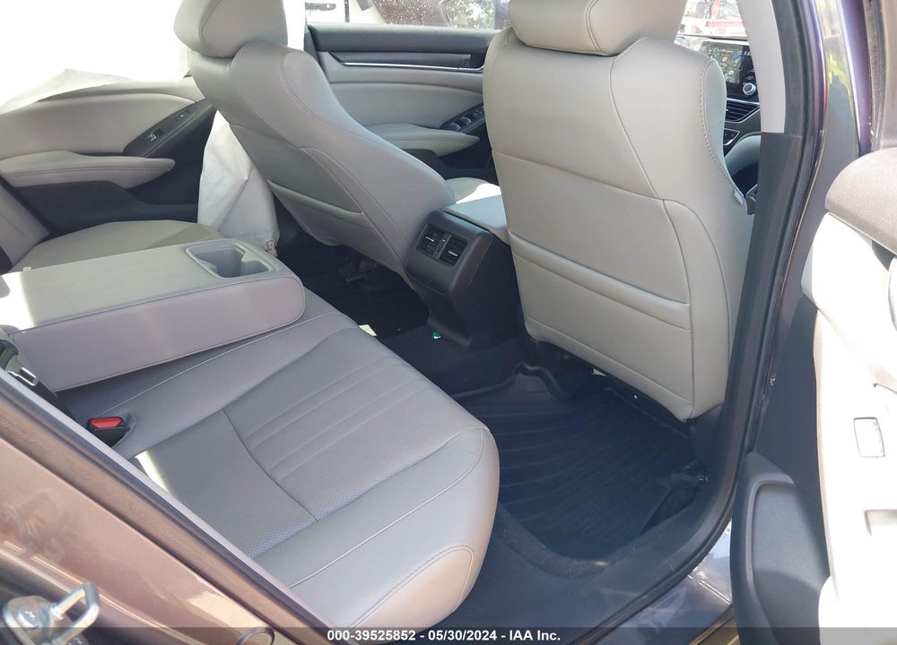 2019 HONDA ACCORD TOURING 2.0T VIN: 1HGCV2F92KA033922