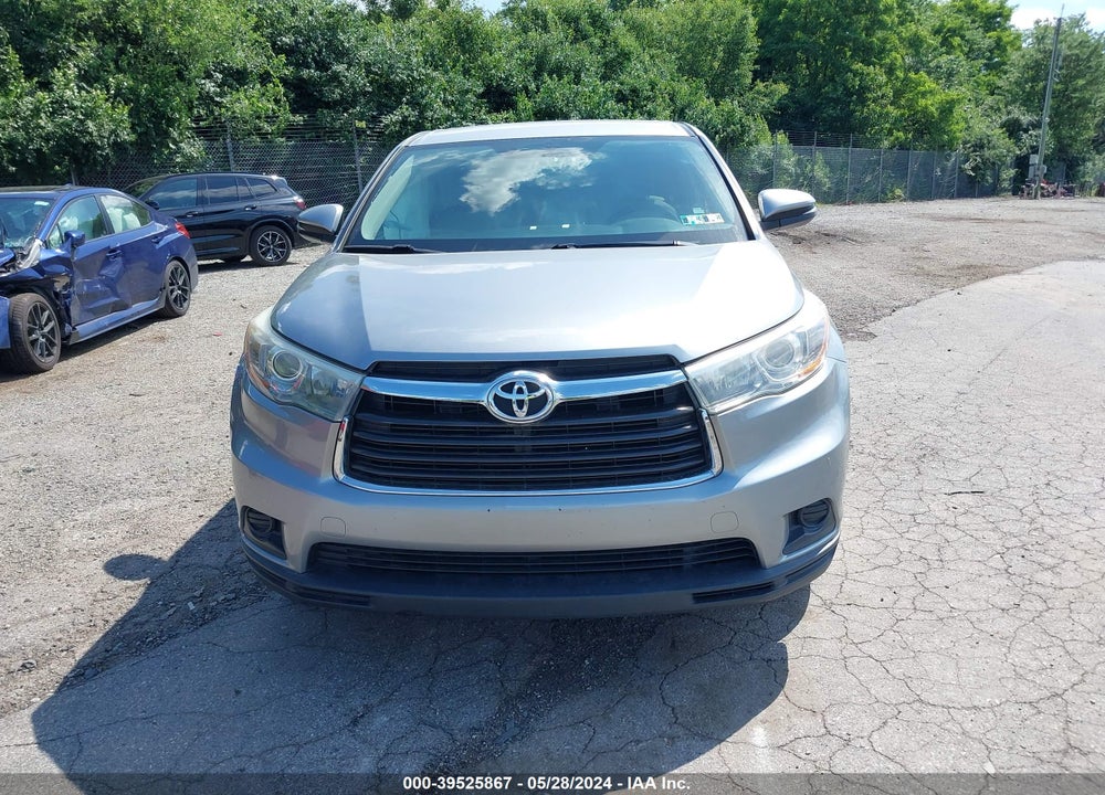 2016 TOYOTA HIGHLANDER LE V6 VIN: 5TDBKRFH9GS271196