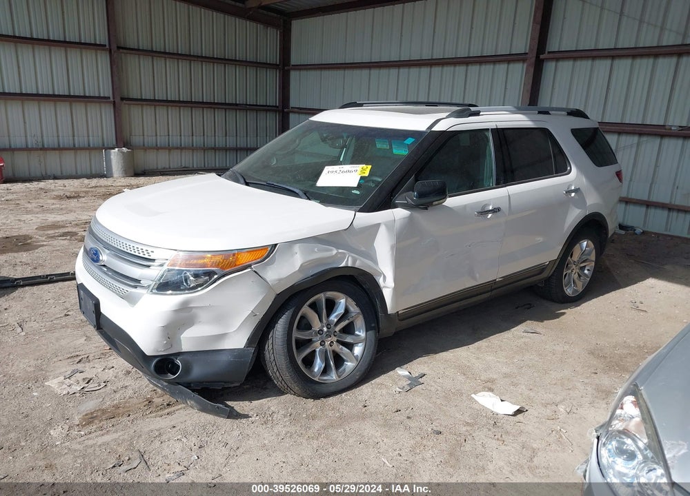 2011 FORD EXPLORER XLT VIN: 1FMHK8D82BGA65126