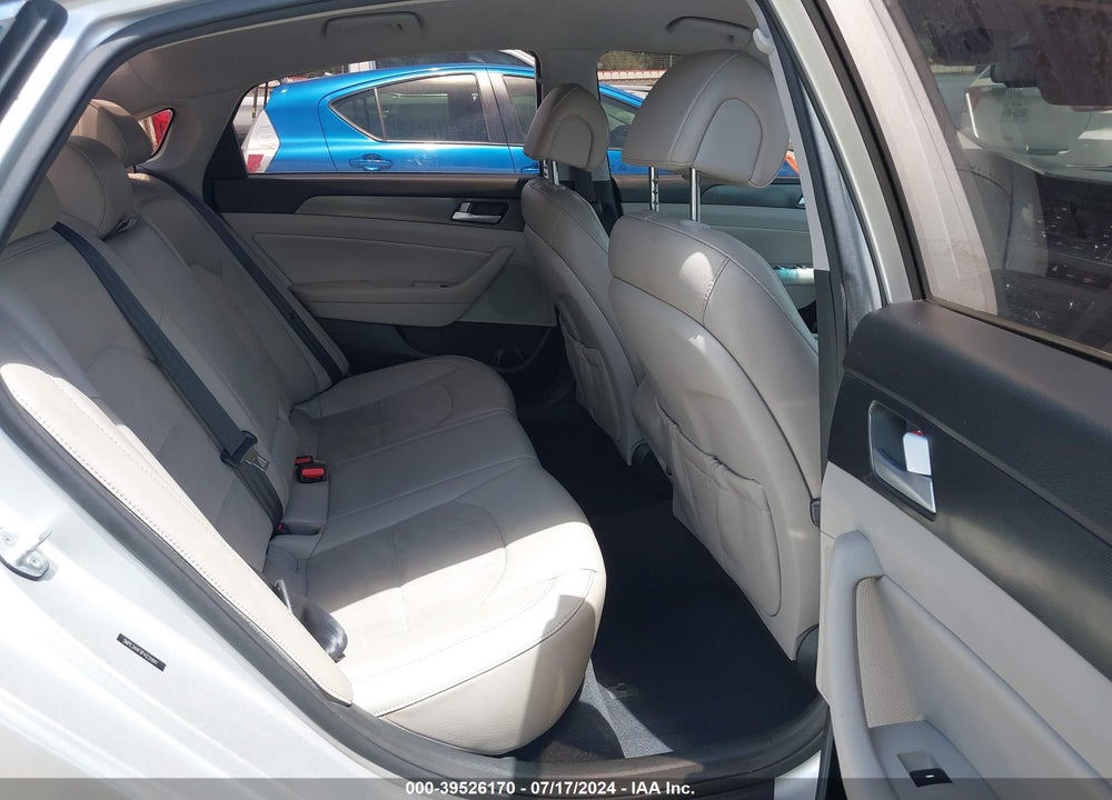 2015 HYUNDAI SONATA SPORT VIN: 5NPE34AF0FH231841