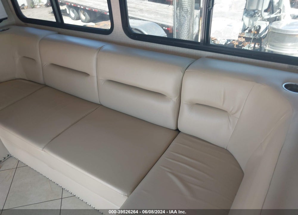 2016 ITASCA CHASSIS VIN: 4UZAAJDT6FCGX7426