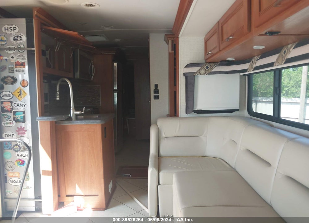 2016 ITASCA CHASSIS VIN: 4UZAAJDT6FCGX7426