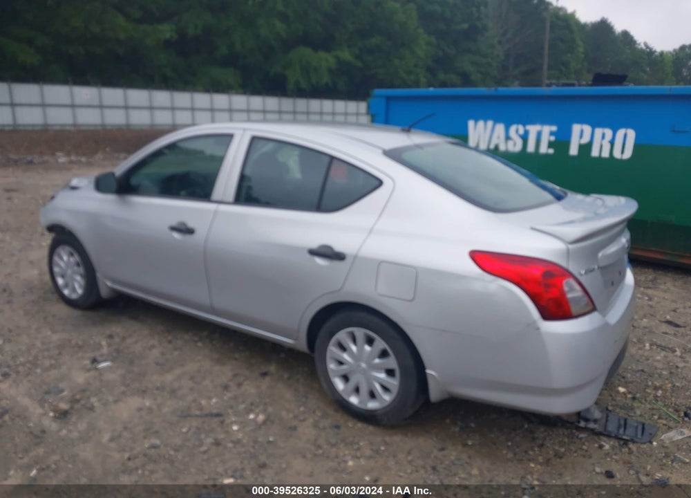 2015 NISSAN VERSA 1.6 S+ VIN: 3N1CN7AP6FL815109