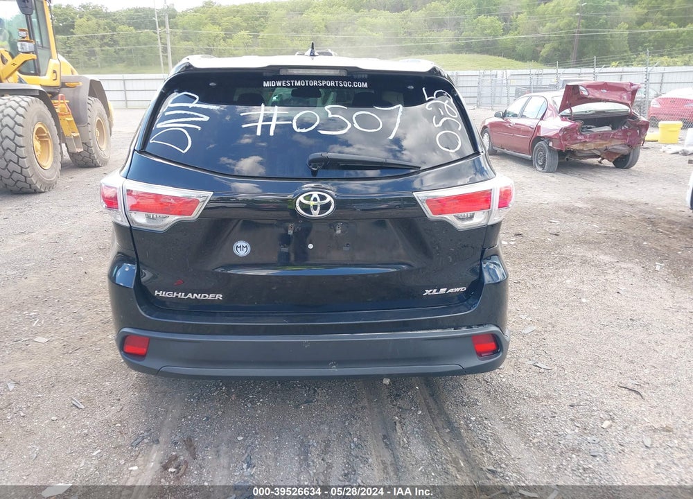 2014 TOYOTA HIGHLANDER XLE V6 VIN: 5TDJKRFHXES010507