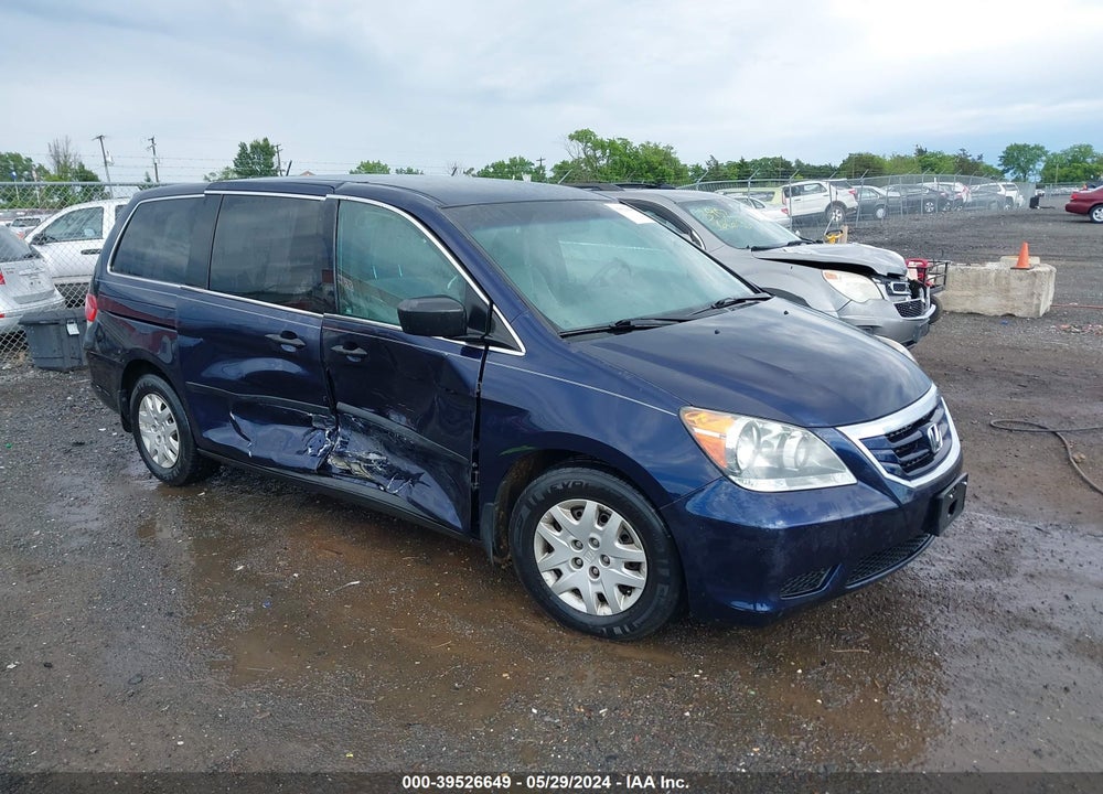 2008 HONDA ODYSSEY LX VIN: 5FNRL38258B085985