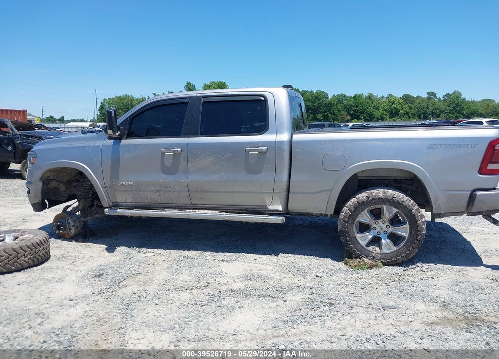 2021 RAM 1500 LAIE  4X4 6'4 BOX VIN: 1C6SRFRT5MN740447