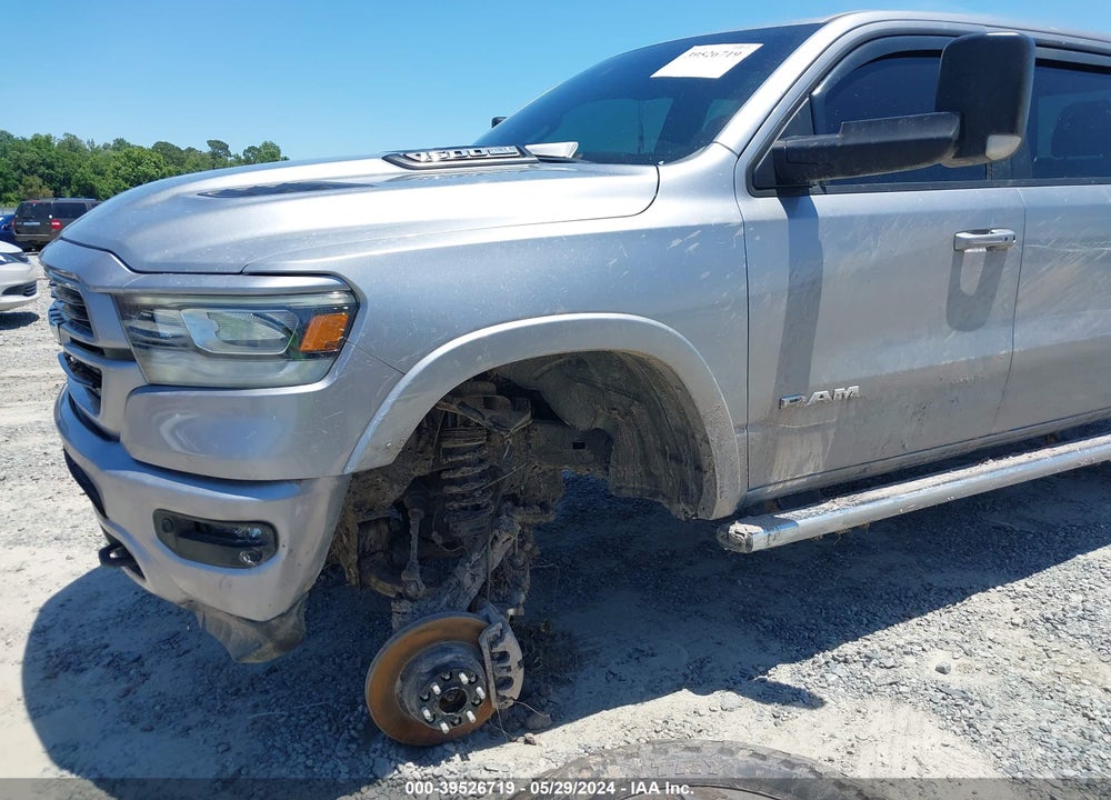 2021 RAM 1500 LAIE  4X4 6'4 BOX VIN: 1C6SRFRT5MN740447