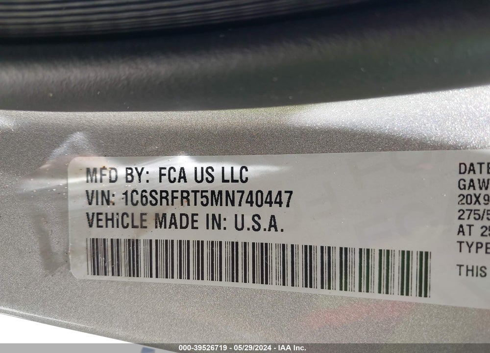 2021 RAM 1500 LAIE  4X4 6'4 BOX VIN: 1C6SRFRT5MN740447