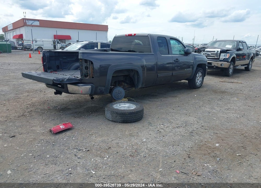 2010 CHEVROLET SILVERADO 1500 LT VIN: 1GCSCSE05AZ202480