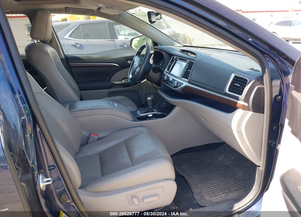 2016 TOYOTA HIGHLANDER LIMITED V6 VIN: 5TDDKRFH7GS305287