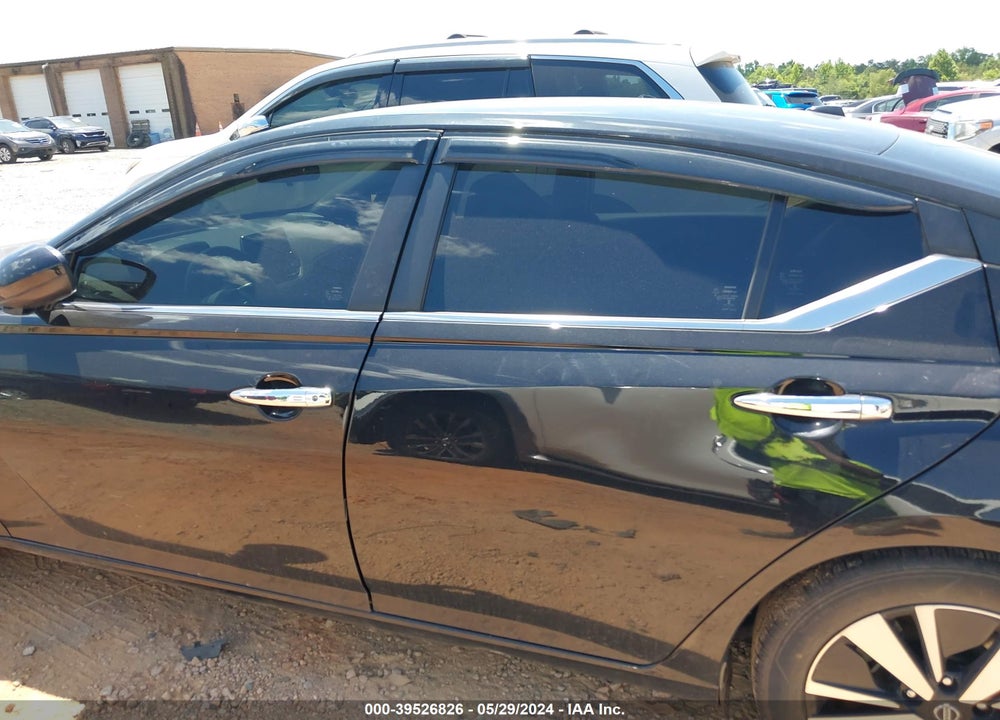 2021 NISSAN ALTIMA SV FWD VIN: 1N4BL4DV3MN385761