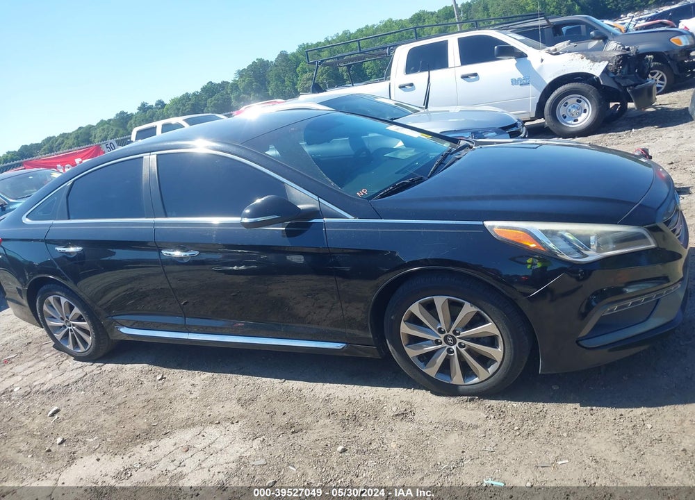 2015 HYUNDAI SONATA SPORT VIN: 5NPE34AF4FH071172