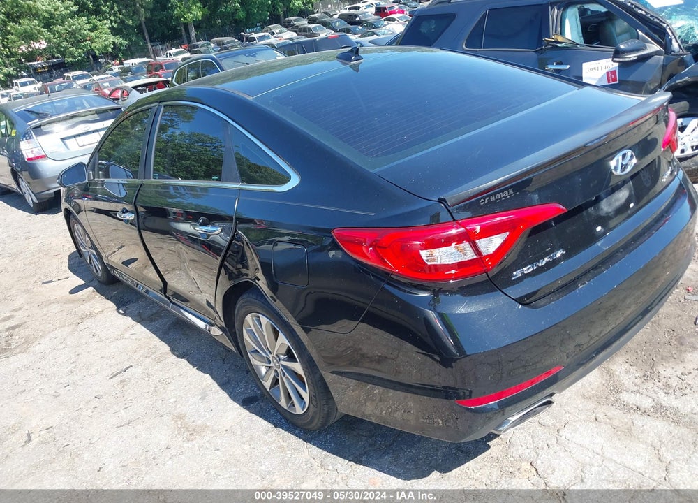 2015 HYUNDAI SONATA SPORT VIN: 5NPE34AF4FH071172