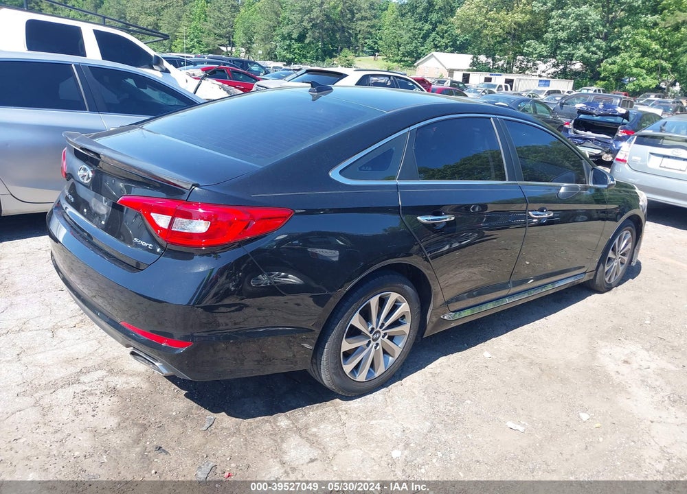 2015 HYUNDAI SONATA SPORT VIN: 5NPE34AF4FH071172