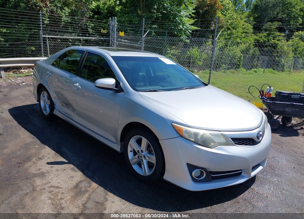 2012 TOYOTA CAMRY SE VIN: 4T1BF1FK3CU042175