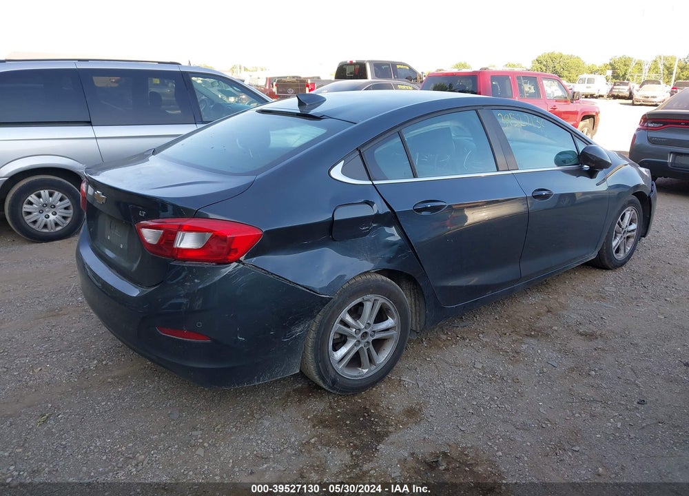 2017 CHEVROLET CRUZE LT AUTO VIN: 1G1BE5SMXH7151446