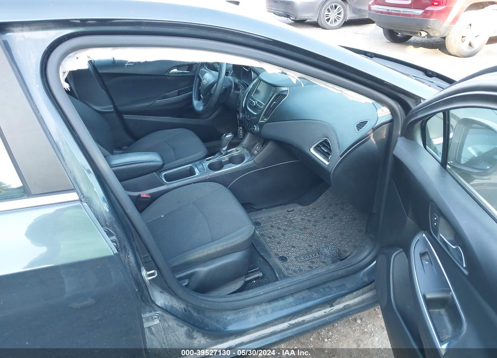 2017 CHEVROLET CRUZE LT AUTO VIN: 1G1BE5SMXH7151446