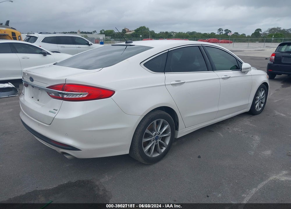 2017 FORD FUSION VIN: 3FA6P0HD4HR339732